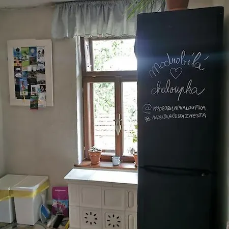 Modrobila Chaloupka 아파트
